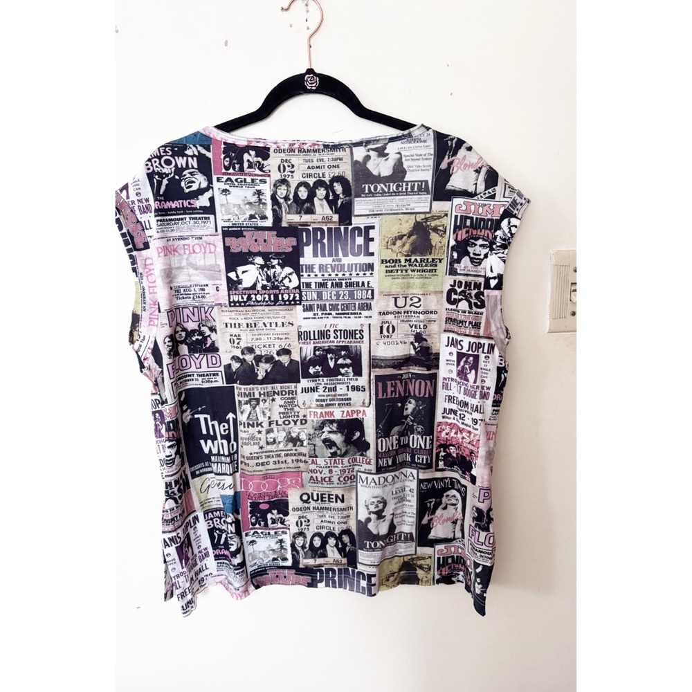 Printed Artworks Rock Tickets oversized t shirt size small - Picture 2 of 6